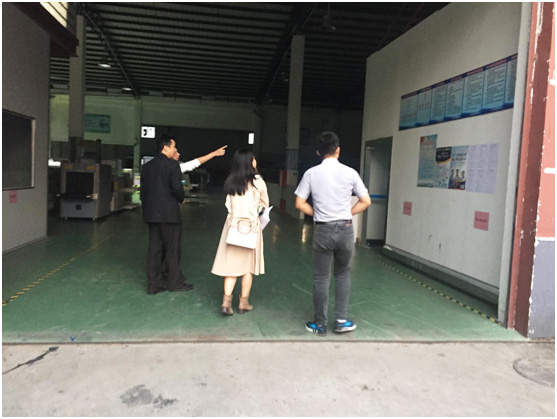 東城政法辦領導考察指導守門神科技集團“平安文化”建設情況